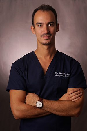 Dr. Nguyen, neuer Referenz-Chirurg in Paris (Frankreich)