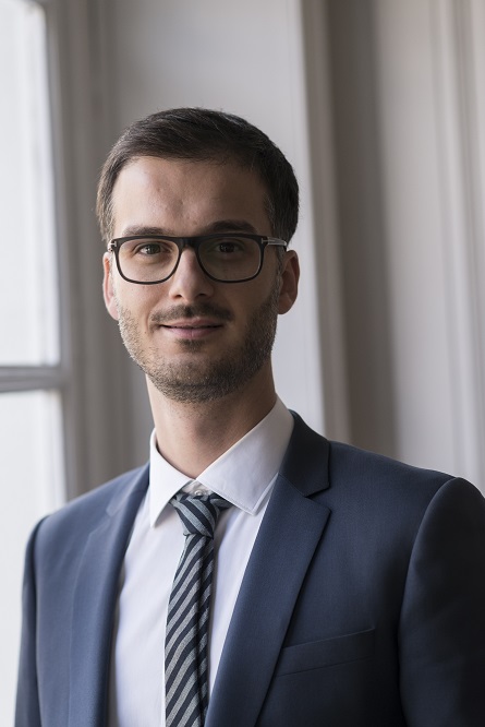 Dr. Harold Eburdery, neuer Referenz-Chirurg in Lyon (Frankreich)