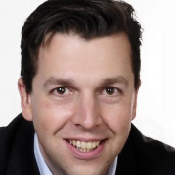 Dr Timo Bartels neuer Referenz-Chirurg in Hamburg